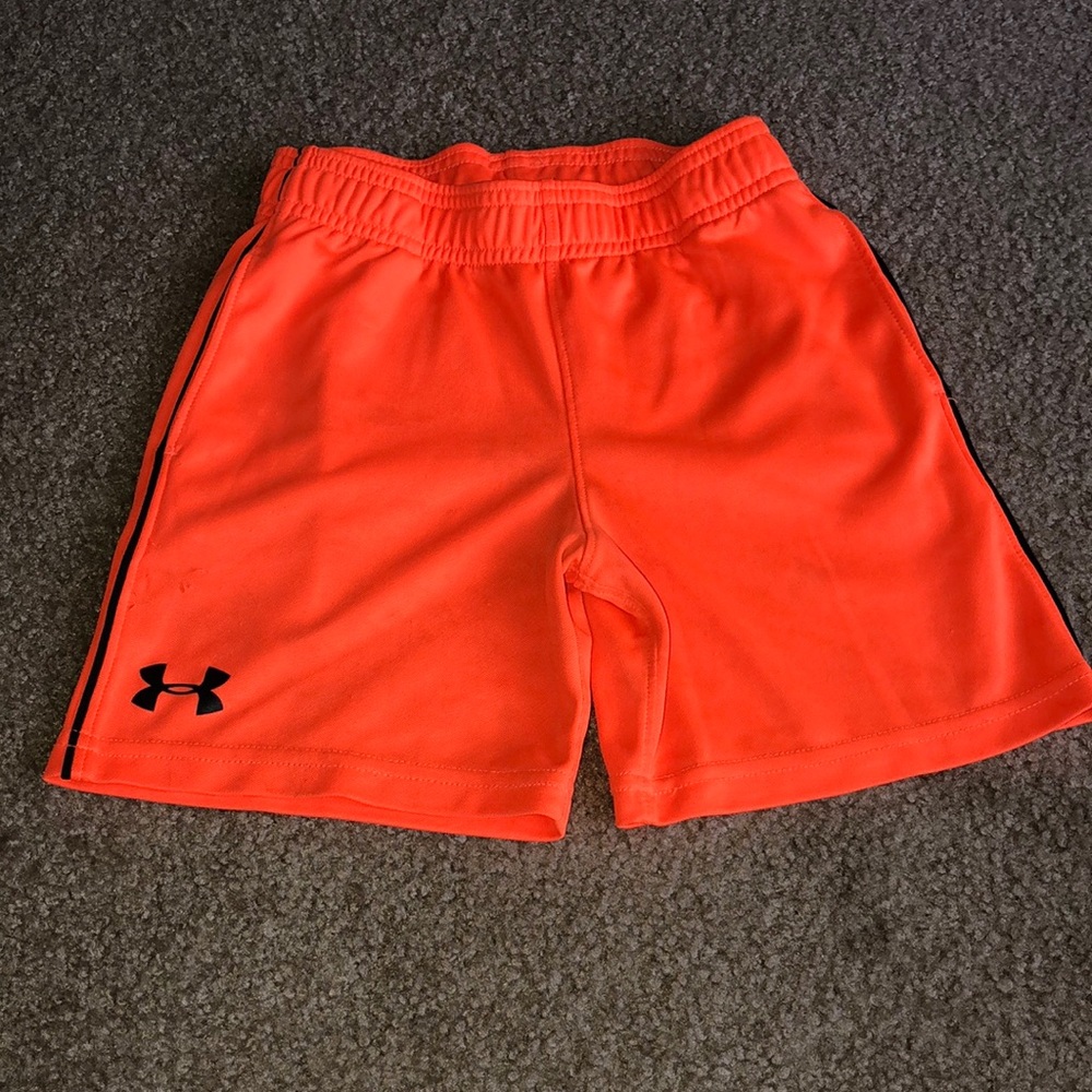 Athletic shorts